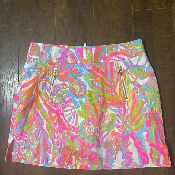 Lily Pulitzer Scuba to Cuba Skort - Picture 7 of 9